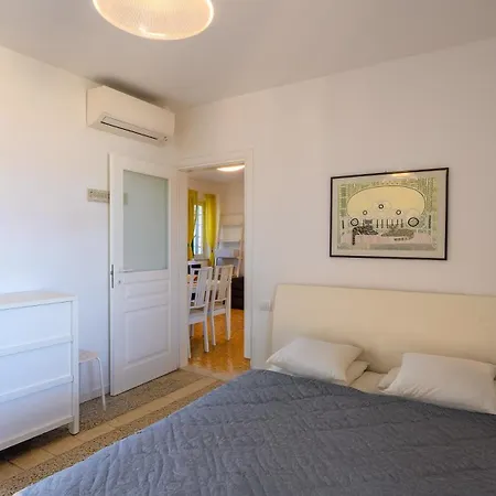 Nisida House 5 Terre