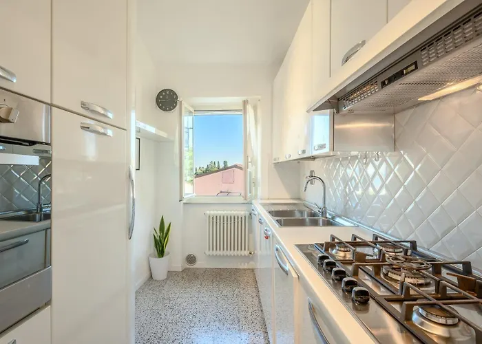 Nisida House 5 Terre *