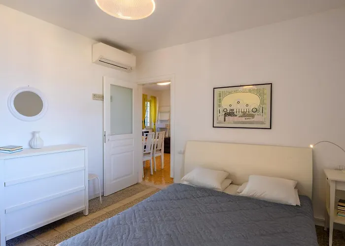 Nisida House 5 Terre